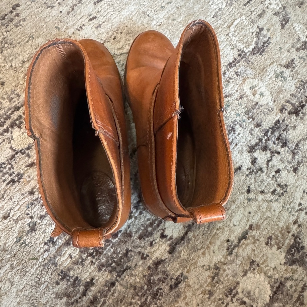 J Crew Parker cognac leather classic brown low heel ankle boots size 6 - Picture 10 of 13